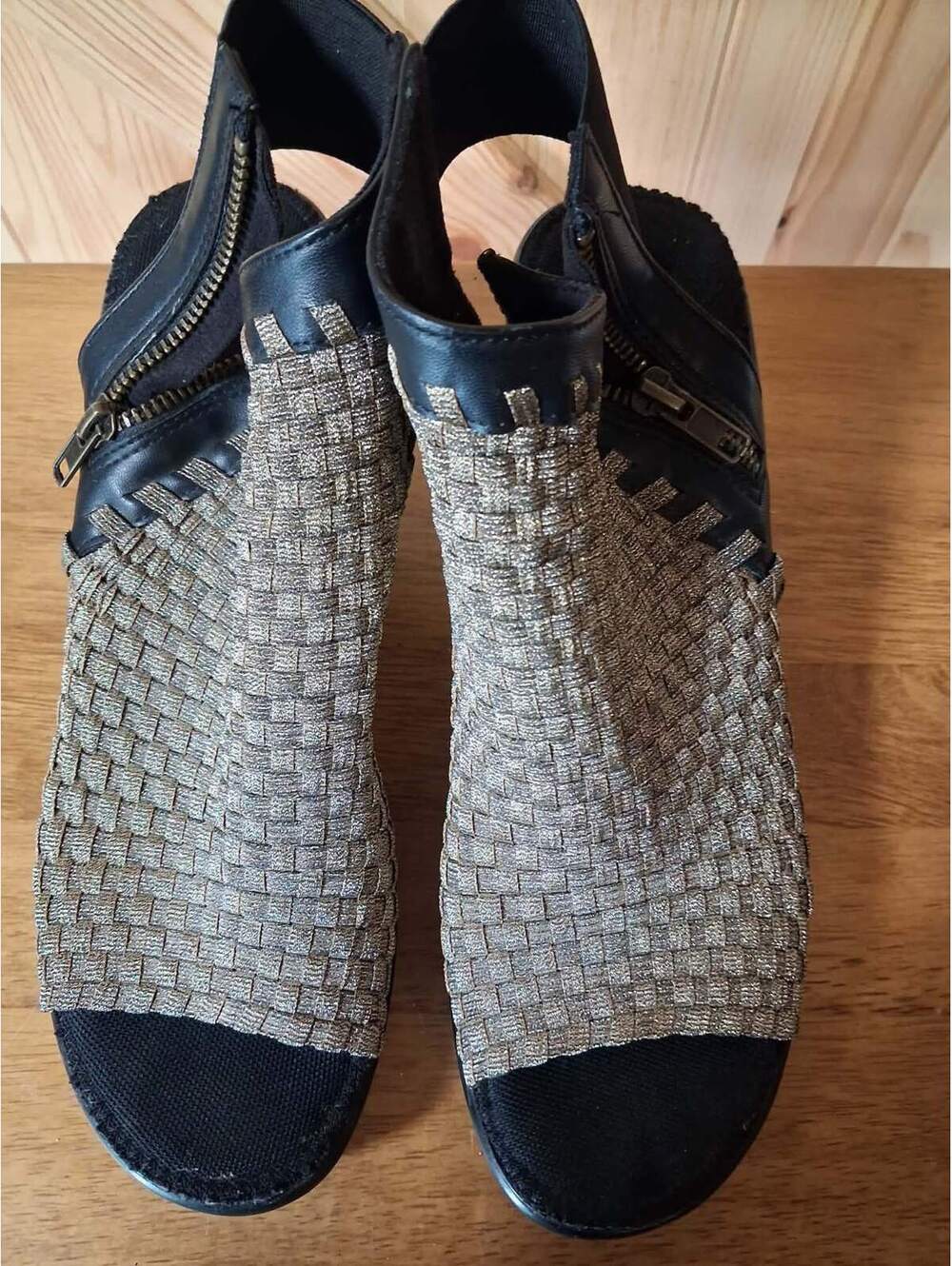 Steve Madden Women's Woven Peep Toe Ankle Boots with Side Zipper 8.5M